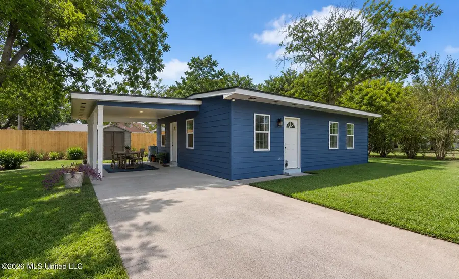 4009 Ingalls Avenue, Pascagoula, MS 39581 - #2