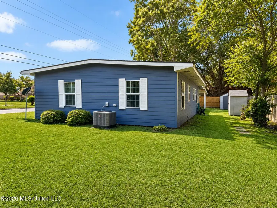 4009 Ingalls Avenue, Pascagoula, MS 39581 - #3