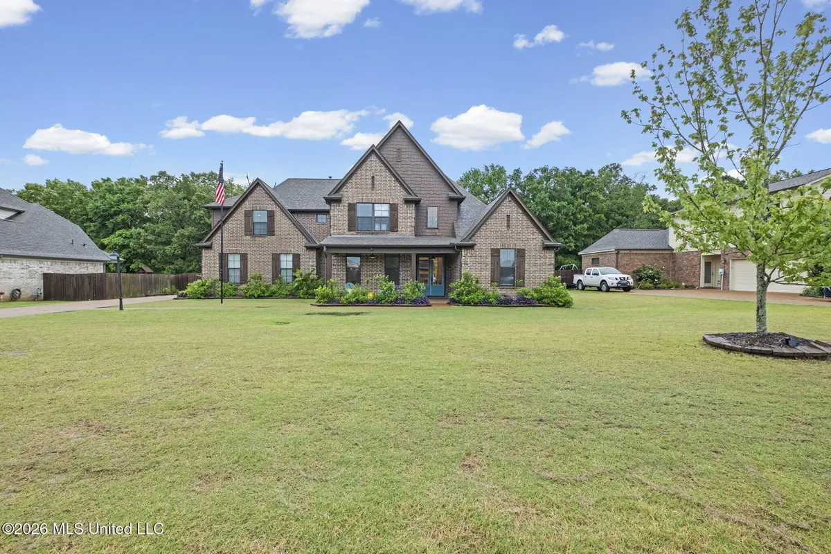 6371 Chippewa Drive, Olive Branch, MS 38654 - #1