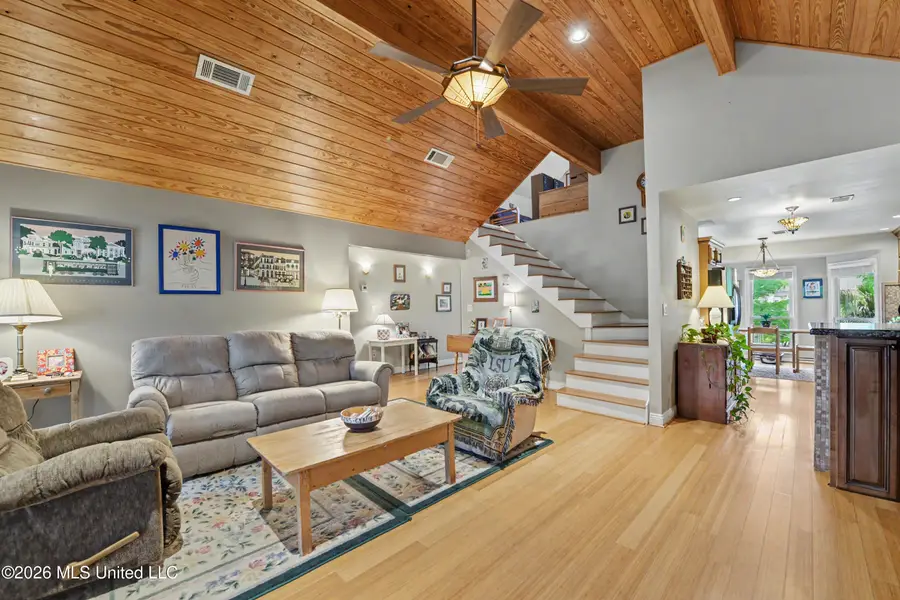 6330 Shawnee Street, Kiln, MS 39556 - #3