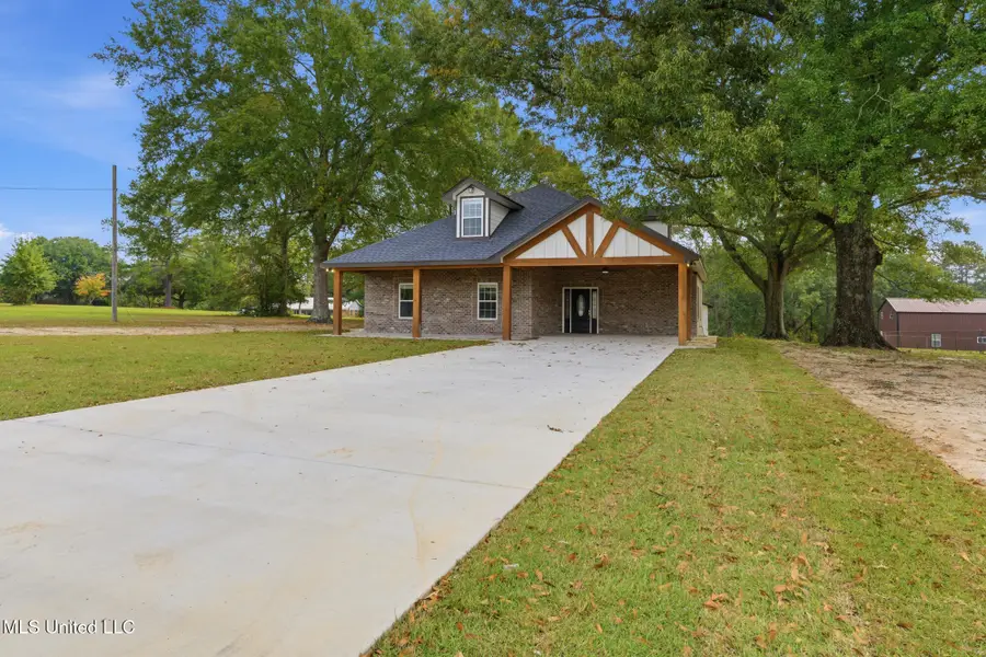 596 Cole Road, Hattiesburg, MS 39402 - #2