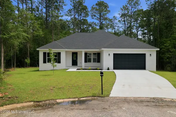 12470 Pineridge Court, Gulfport, MS 39503