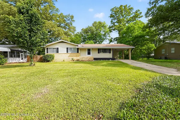 330 Mary Ann Drive, Pearl, MS 39208