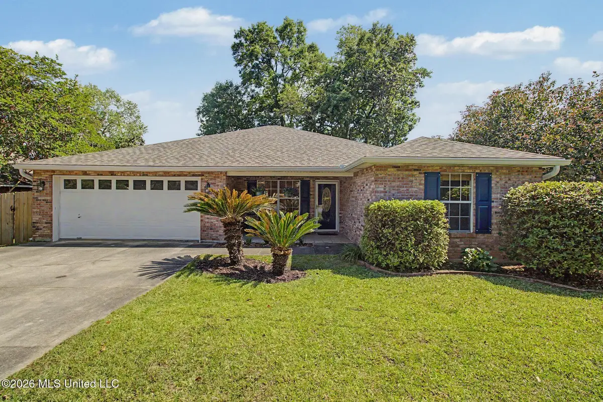 88381 E Diamondhead Drive, Diamondhead, MS 39525 - #1