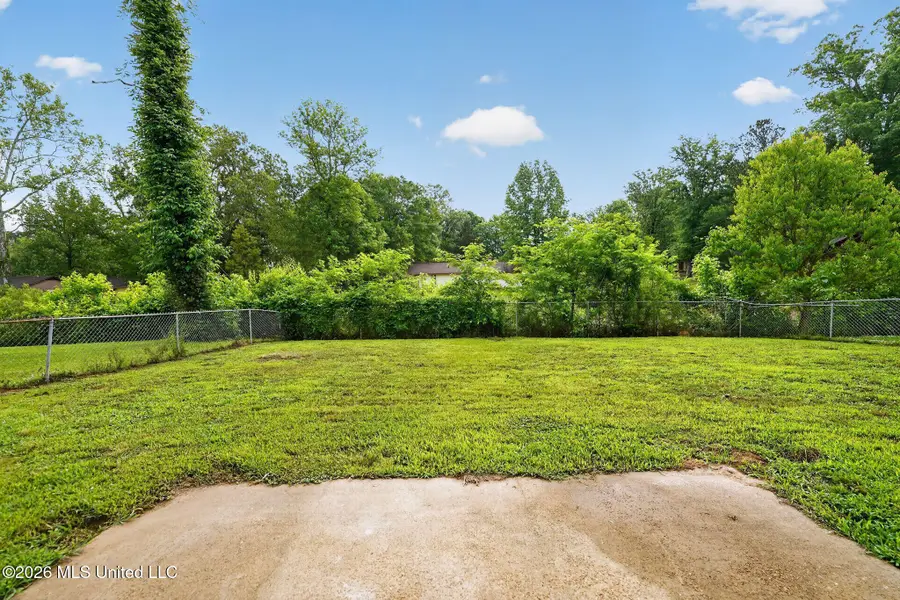 1704 Brookhollow Circle, Jackson, MS 39212 - #3
