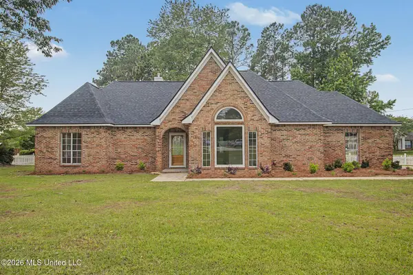 15407 Village Drive, Biloxi, MS 39532