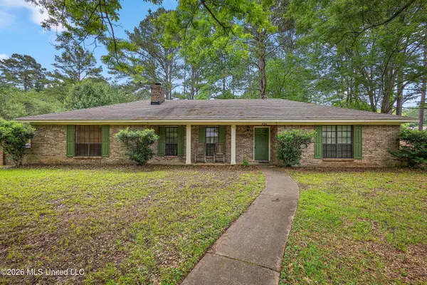 548 Vineland Drive, Jackson, MS 39212