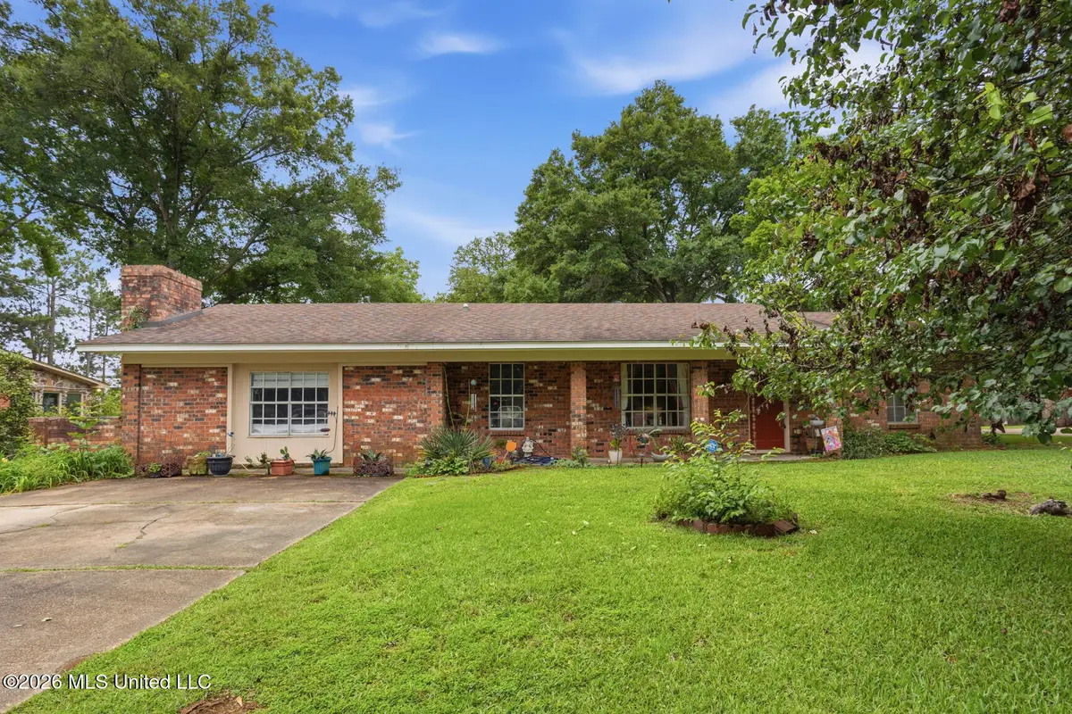 221 Saint Augustine Drive, Madison, MS 39110 - #1