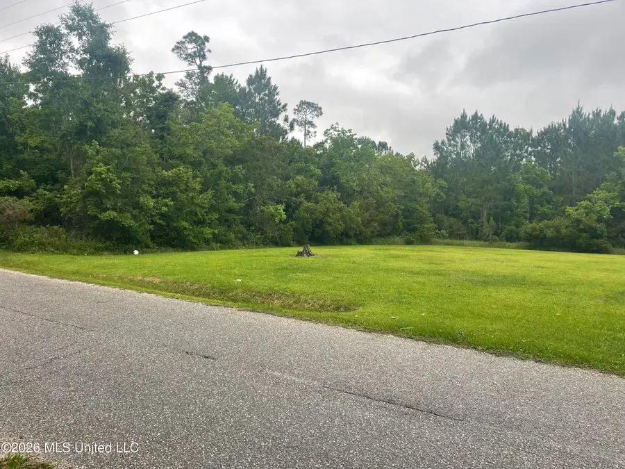 370 Clark Avenue, Pass Christian, MS 39571 - #2