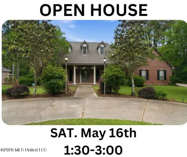 130 Cambrooke, Hattiesburg, MS 39402