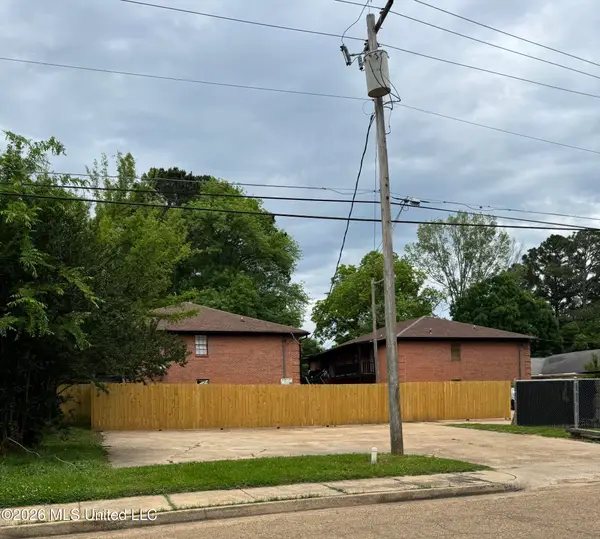3352 Livingston Road, Jackson, MS 39213
