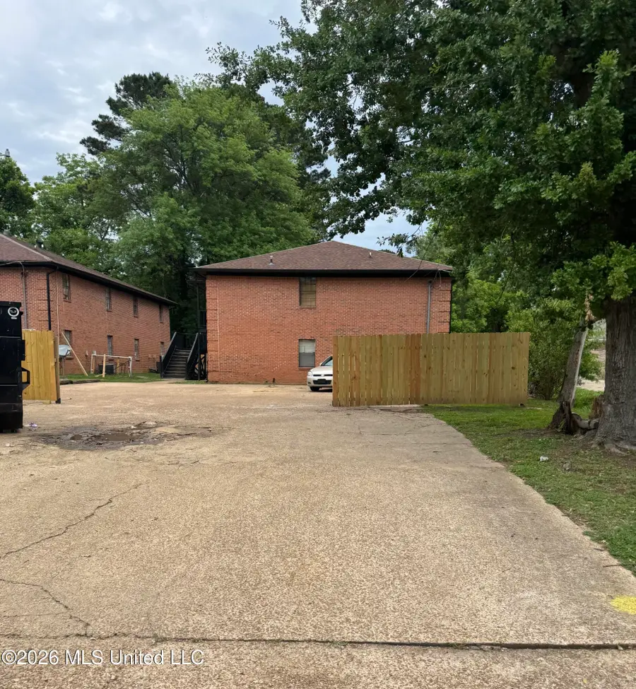 3352 Livingston Road, Jackson, MS 39213 - #2