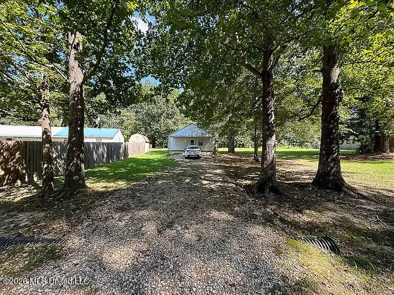 138 App Slade Road, Hattiesburg, MS 39401 - #2