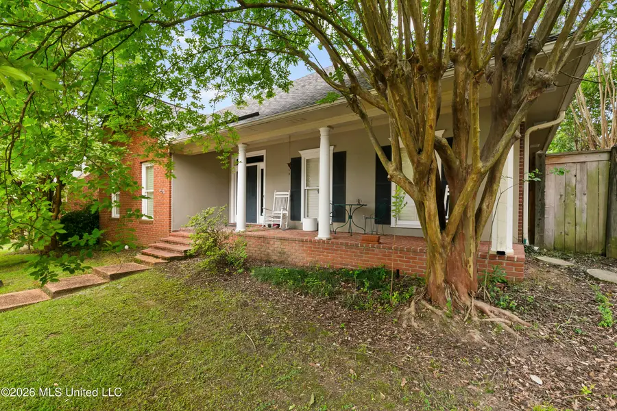 13 Village Green Court, Jackson, MS 39211 - #2