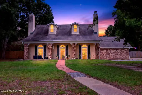 114 Linnet Drive, Ocean Springs, MS 39564