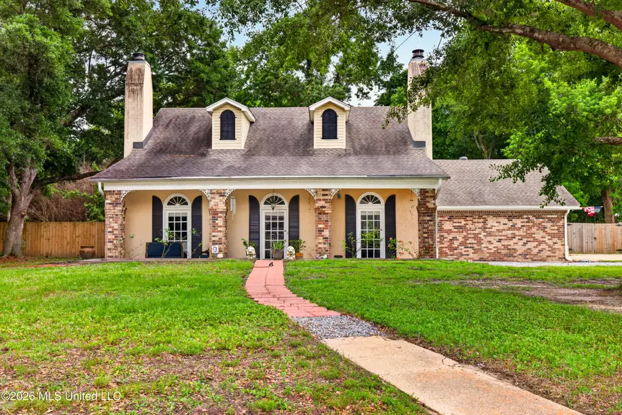 114 Linnet Drive, Ocean Springs, MS 39564 - #2