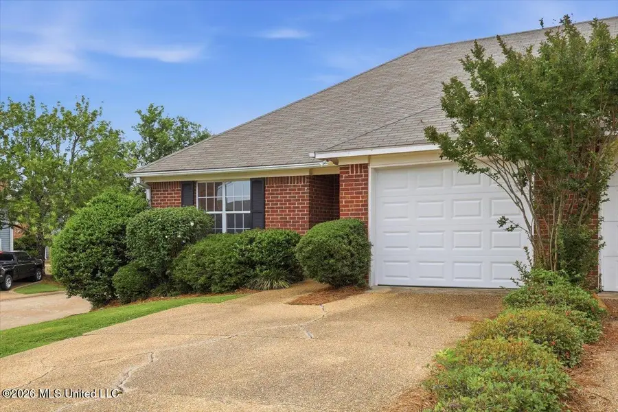 434 Woodlake Lane, Brandon, MS 39047 - #2