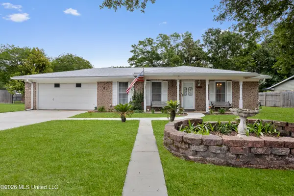 3412 Nottingham Road, Ocean Springs, MS 39564