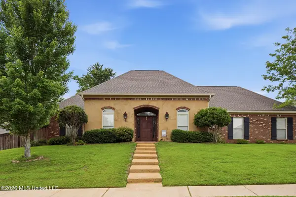 203 Hallow Hill, Brandon, MS 39042