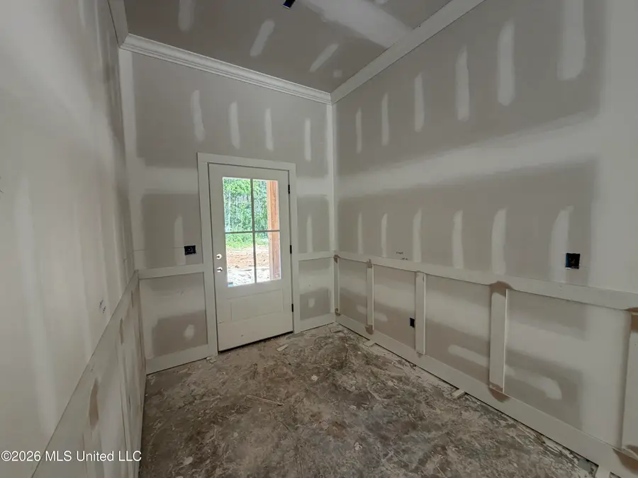 253 Smith Drive, Mendenhall, MS 39114 - #2