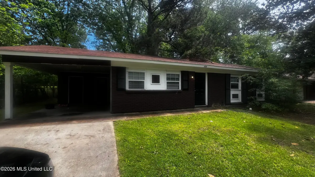 620 Queen Circle, Jackson, MS 39209 - #1