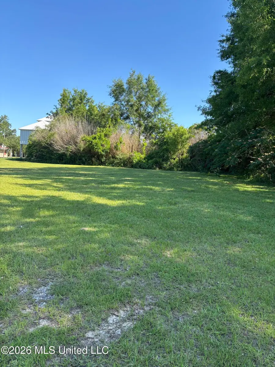 105 Gulf Drive, Waveland, MS 39576 - #2