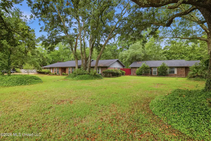 1237 Main Street, Ocean Springs, MS 39564 - #3