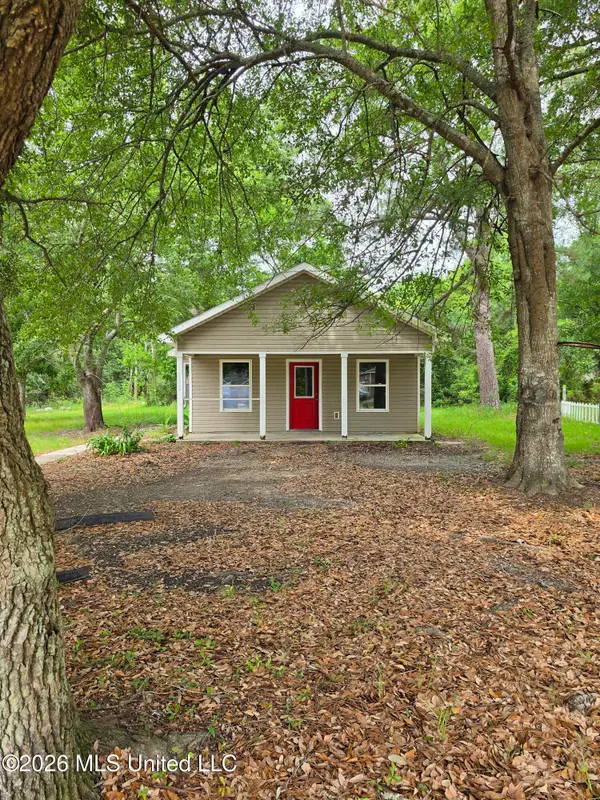 12099 Highland Avenue, Gulfport, MS 39503