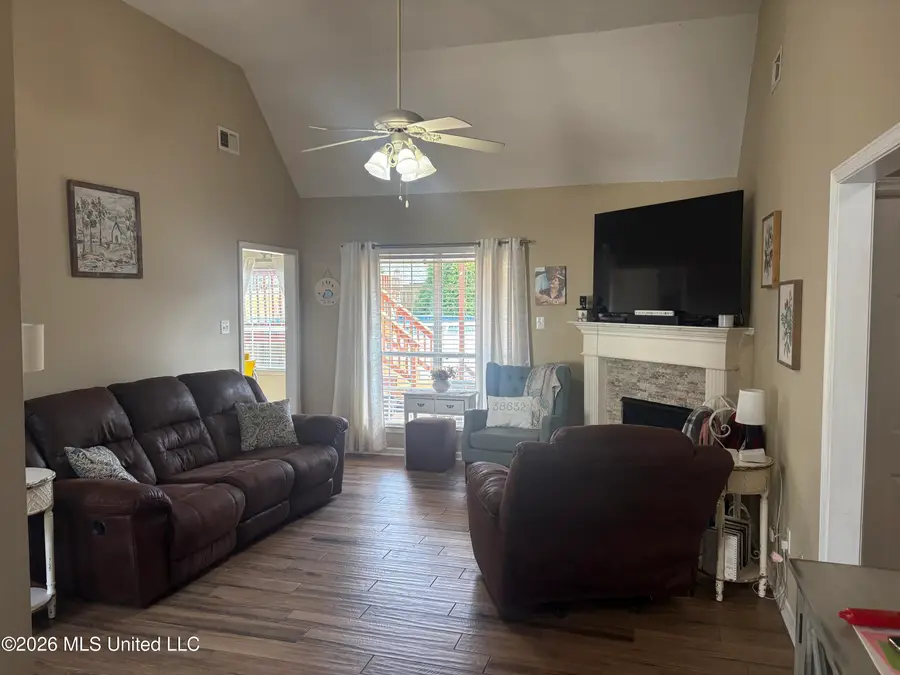 1262 Greenwich Drive, Hernando, MS 38632 - #2