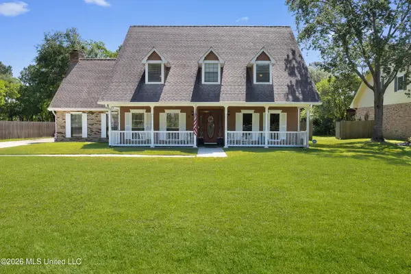 918 N Country Club Lane, Biloxi, MS 39532
