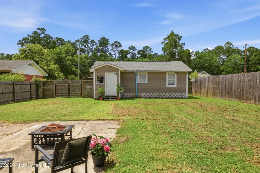 415 Wainwright Street, Waveland, MS 39576 - #2