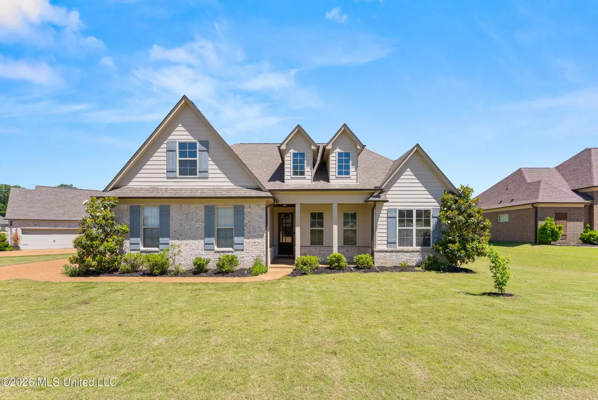 726 Benton Drive, Nesbit, MS 38651 - #1