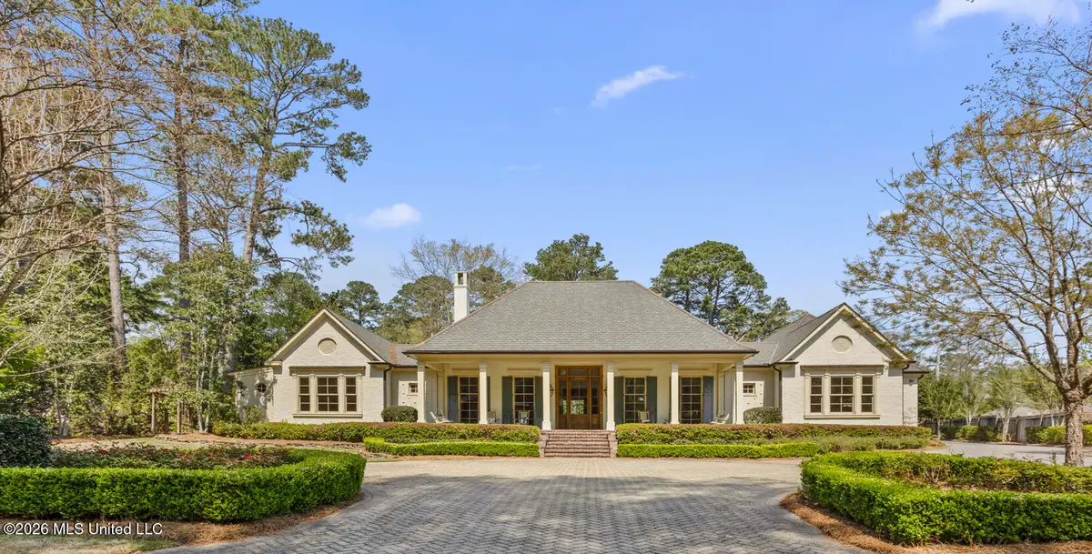 2526 Honeysuckle Lane, Jackson, MS 39211 - #1