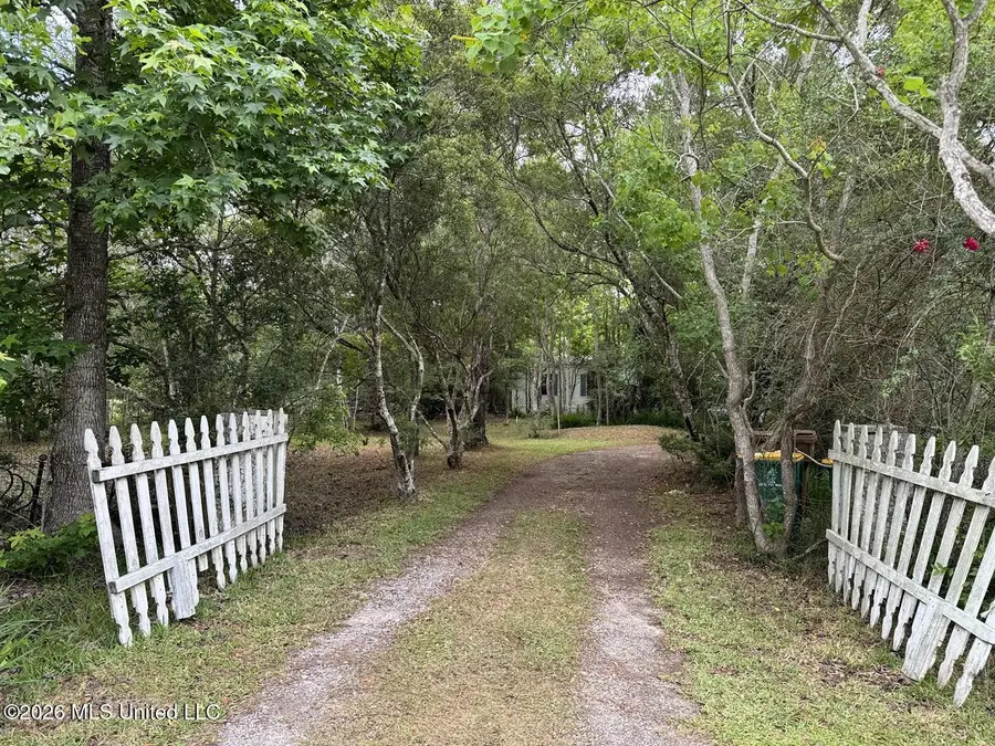 18572 Palmer Creek Drive, Saucier, MS 39574 - #2