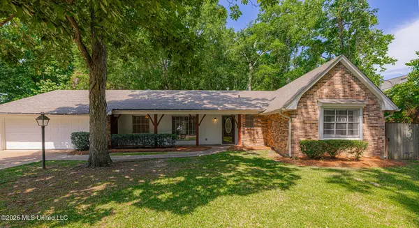 5756 Gladewood Drive, Jackson, MS 39211
