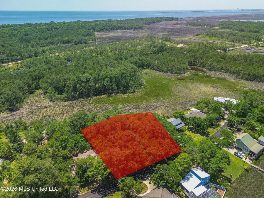W Simmons Circle, Ocean Springs, MS 39564 - #2