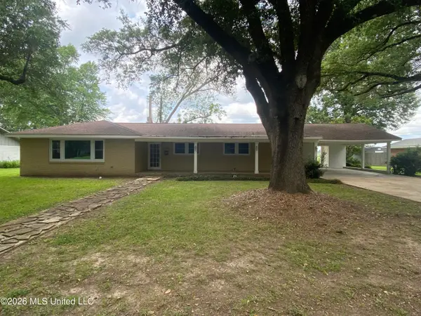608 N Oak Street, Vidalia, LA 71373