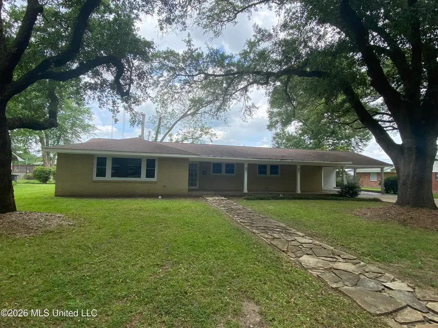 608 N Oak Street, Vidalia, LA 71373 - #2