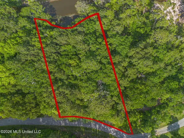 6606 Bridge View Drive, Biloxi, MS 39532