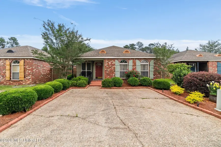 5 Bridgefield Circle, Hattiesburg, MS 39402 - #3