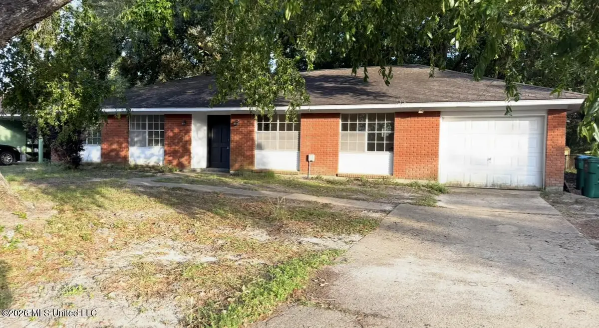 2412 Collins Boulevard, Gulfport, MS 39507 - #1