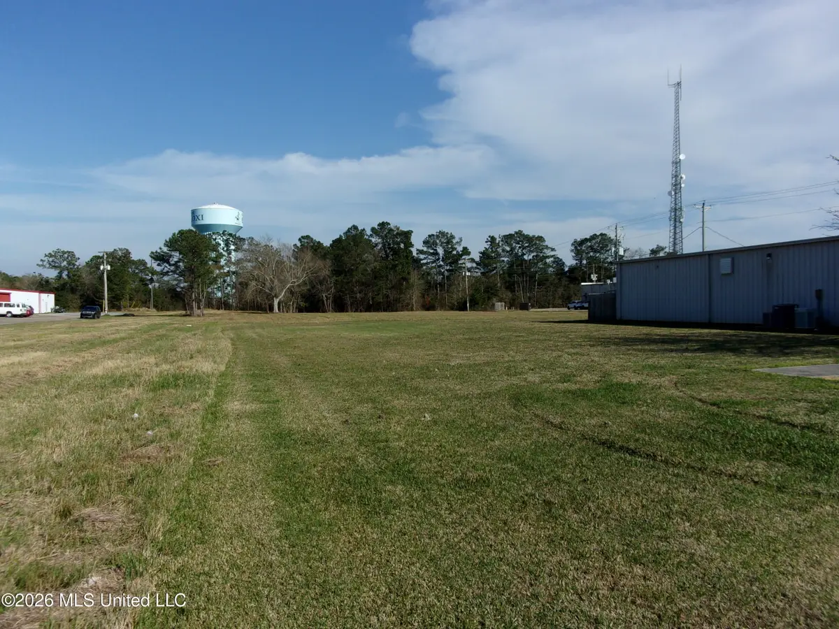 944 Cedar Lake Road, Biloxi, MS 39532 - #1
