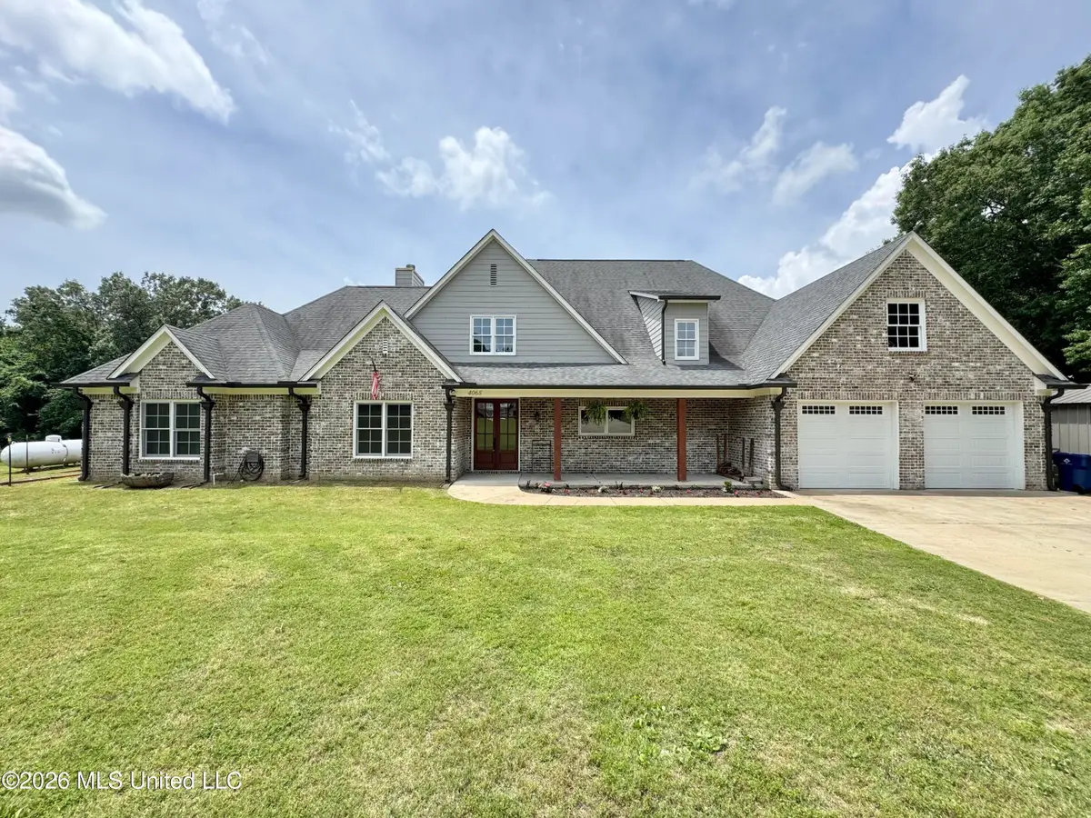 4065 Misty Oaks Cove, Nesbit, MS 38651 - #1