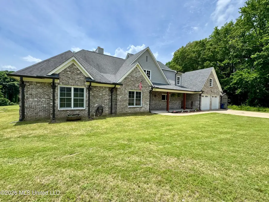 4065 Misty Oaks Cove, Nesbit, MS 38651 - #3