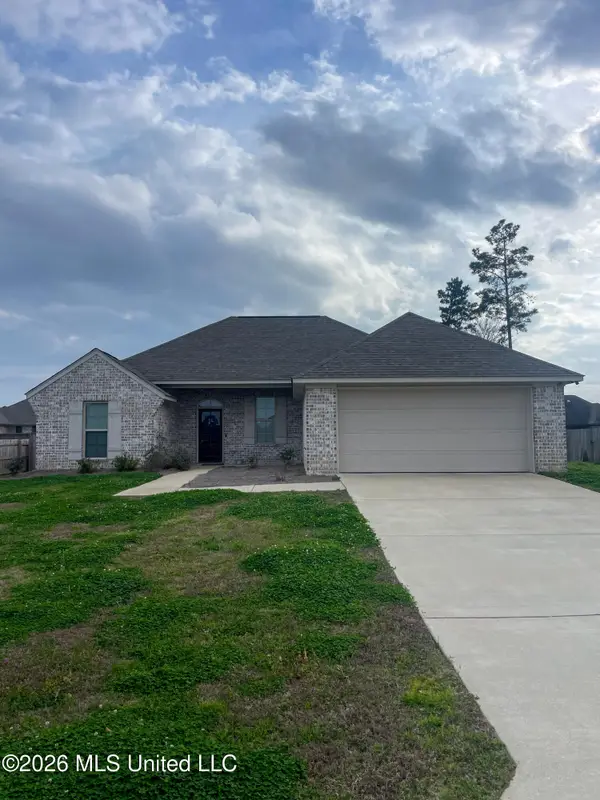 130 Chartleigh Circle, Canton, MS 39046