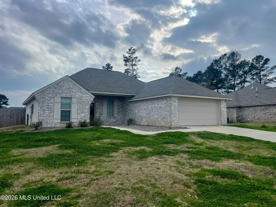 130 Chartleigh Circle, Canton, MS 39046 - #2