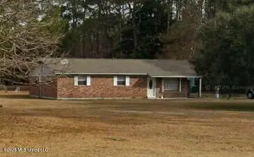 4916 Old Spanish Trail, Gautier, MS 39553
