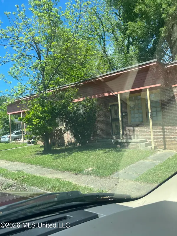 312 Spanish Court, Jackson, MS 39202