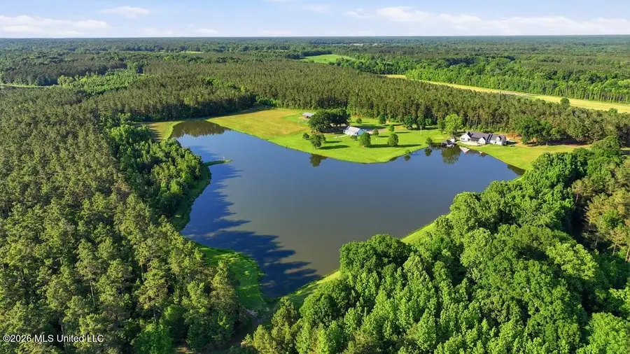 425 Rose Hill Road, Bentonia, MS 39040 - #3