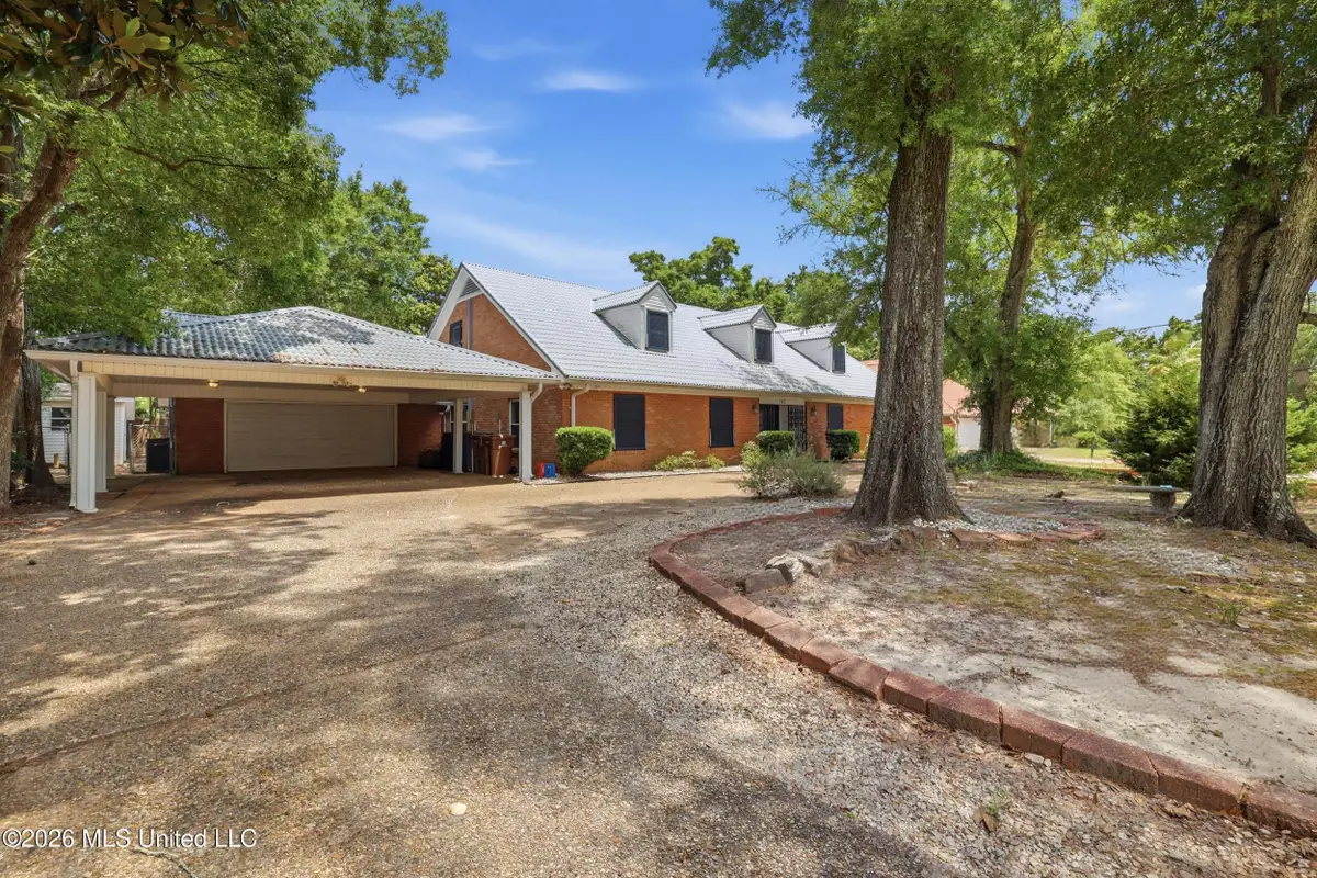 142 Kenmore Avenue, Biloxi, MS 39531 - #1